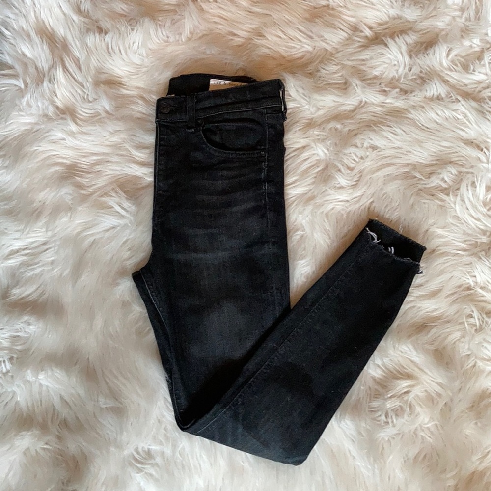 RAG AND BONE high rise ankle skinny